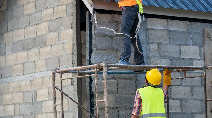 Expert Emergency Roof Repairs services in Merrillville, IN